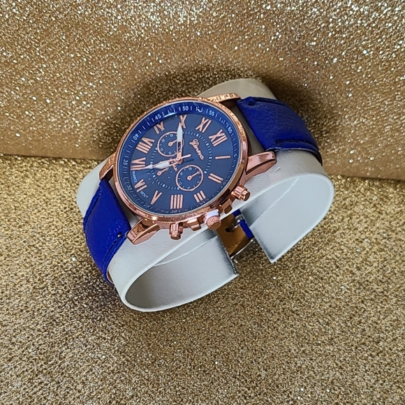 Geneva Watch for Kids/Pre-teens - Picture 2 of 3